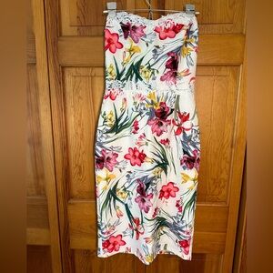 Paperdolls strapless floral dress